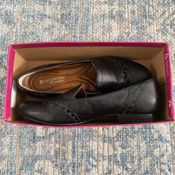 Naturalizer - Lancing Slip-On Loafer Black 10W - Picture 8 of 11